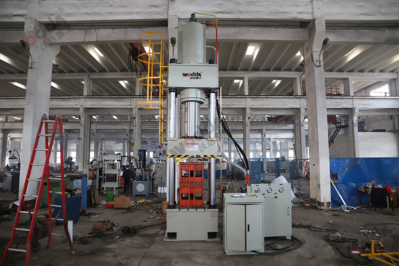 山東耐火材料液壓機(jī)廠家(耐火磚、石墨匣缽、坩堝)