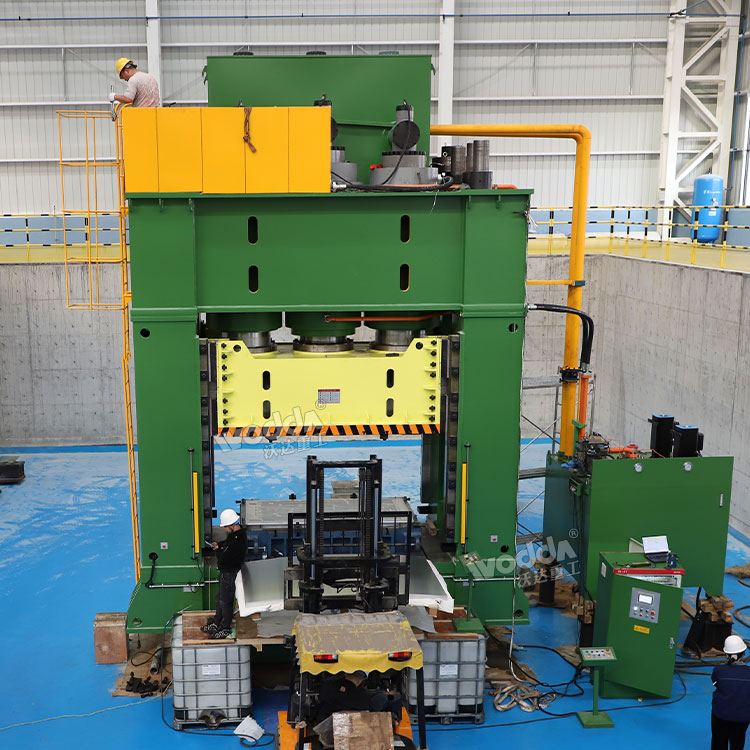 3000噸框架式液壓機