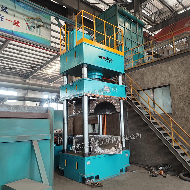 630噸四柱液壓機熱壓彎頭 630噸四柱液壓機熱壓彎頭